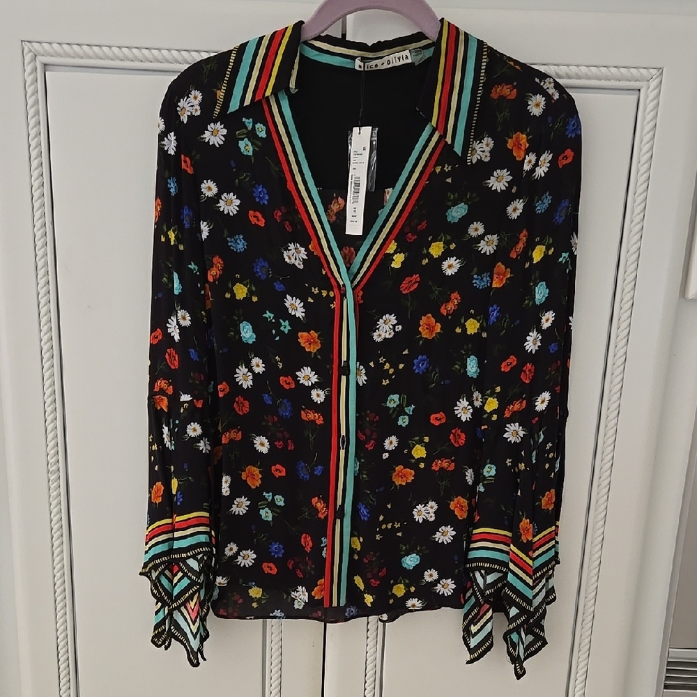 Alice And Olivia Nwt Blouse